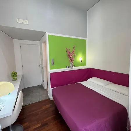 Donnalbina 7 The Fresh Bb 招待所 那不勒斯