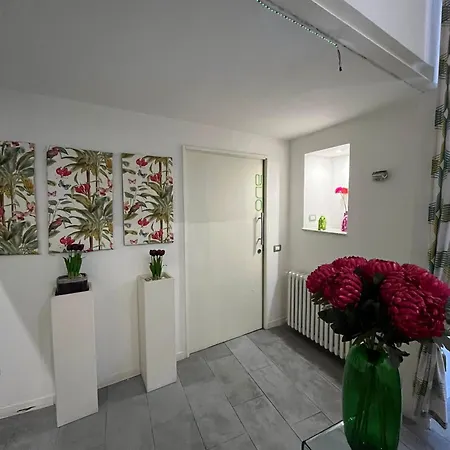 Donnalbina 7 The Fresh Bb